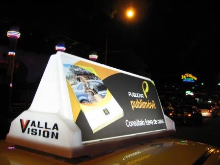 taxi rooftop publicidad en taxis